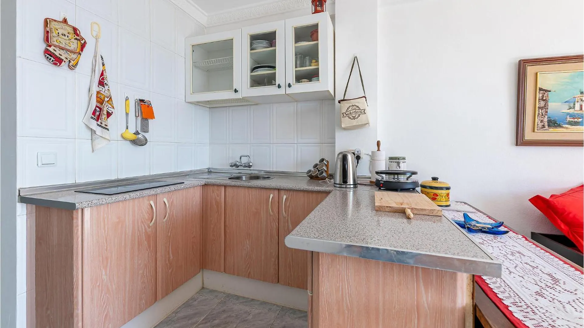 1 Bedroom Stunning Apartment In Torremolinos